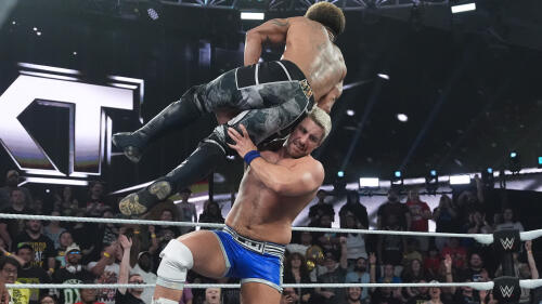 Joe Hendry Defeats Wes Lee Following Assist From Mike Santana on WWE NXT