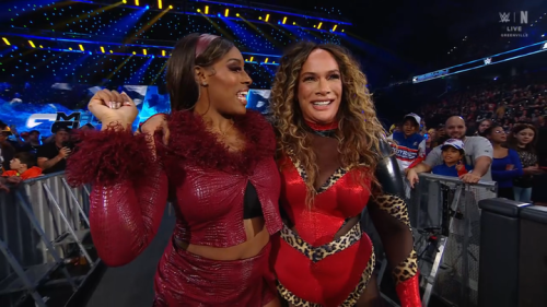 Lash Legend Returns On WWE SmackDown, Aligns With Nia Jax