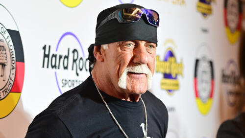 WWE HOFer Says Hulk Hogan 'Never Helped Anybody Else' After Achieving Superstardom